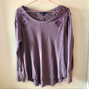 American Eagle Lace Neck Long sleeve